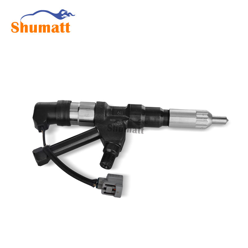 Re-manufactured diesel fuel injector 095000-0610 for diesel engine P11C 23910-1191