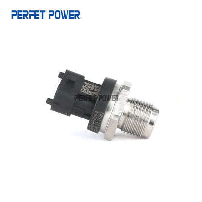 China New 0281002864   Common rail pressure sensor