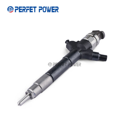 China made new diesel fuel injector 095000-0896 for diesel engine 4D56